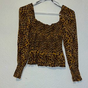 Leopard top